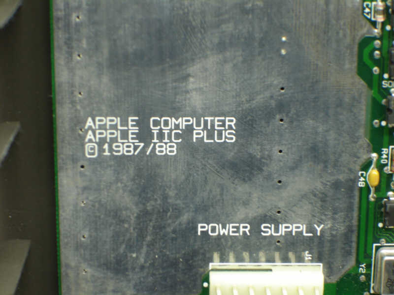 apple 2c plus computer